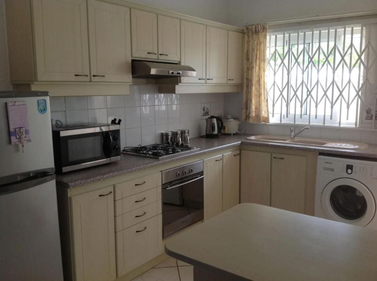 Lovely Apartment In Flic En Flac, Close To The Beach And All Amenities. Ngoại thất bức ảnh