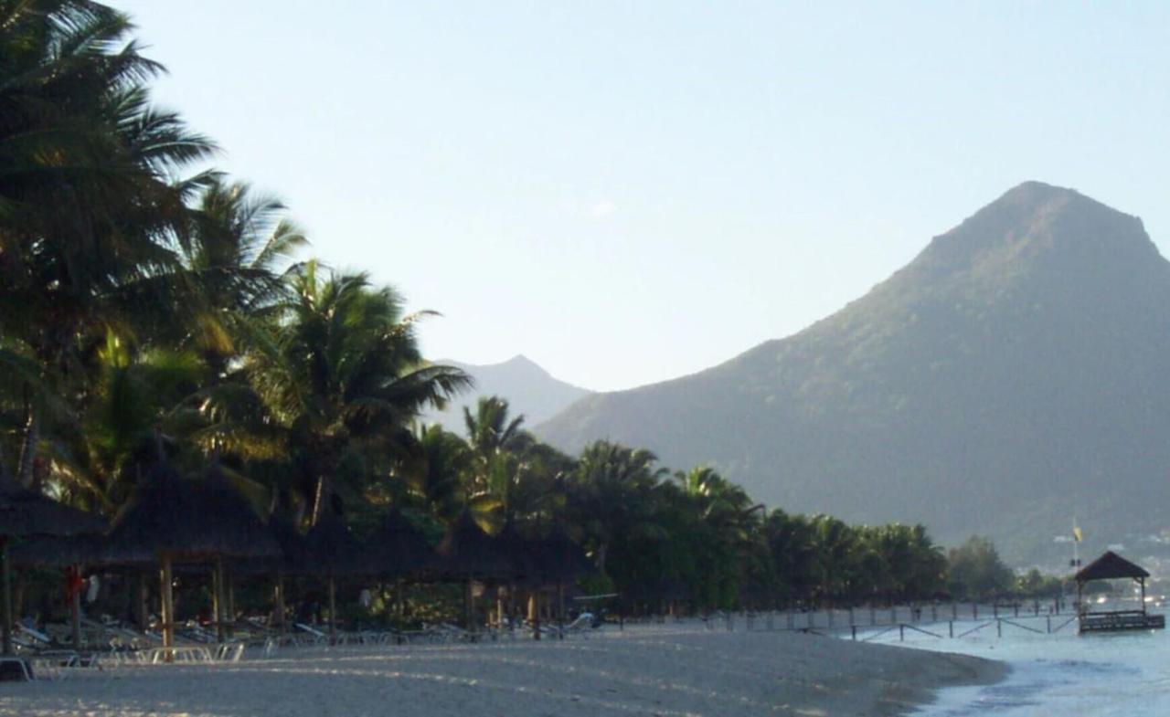 Lovely Apartment In Flic En Flac, Close To The Beach And All Amenities. Ngoại thất bức ảnh